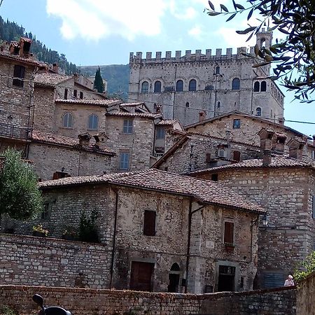 La Dimora Di Pietra Gubbio Exterior foto