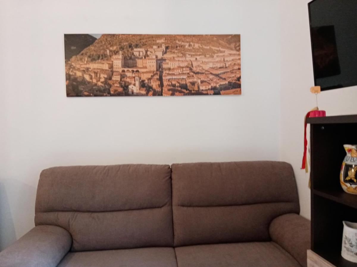 La Dimora Di Pietra Gubbio Exterior foto