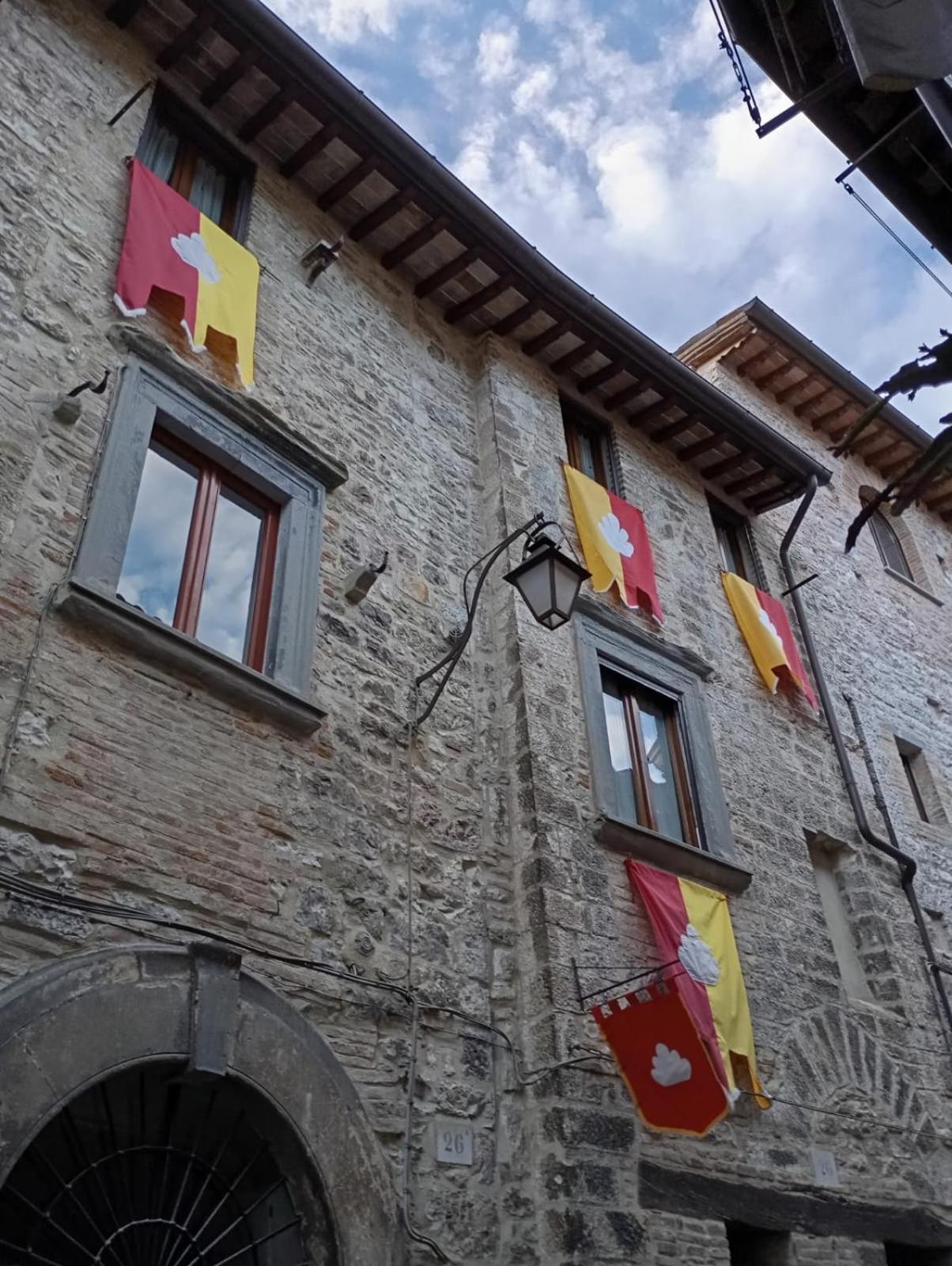 La Dimora Di Pietra Gubbio Exterior foto